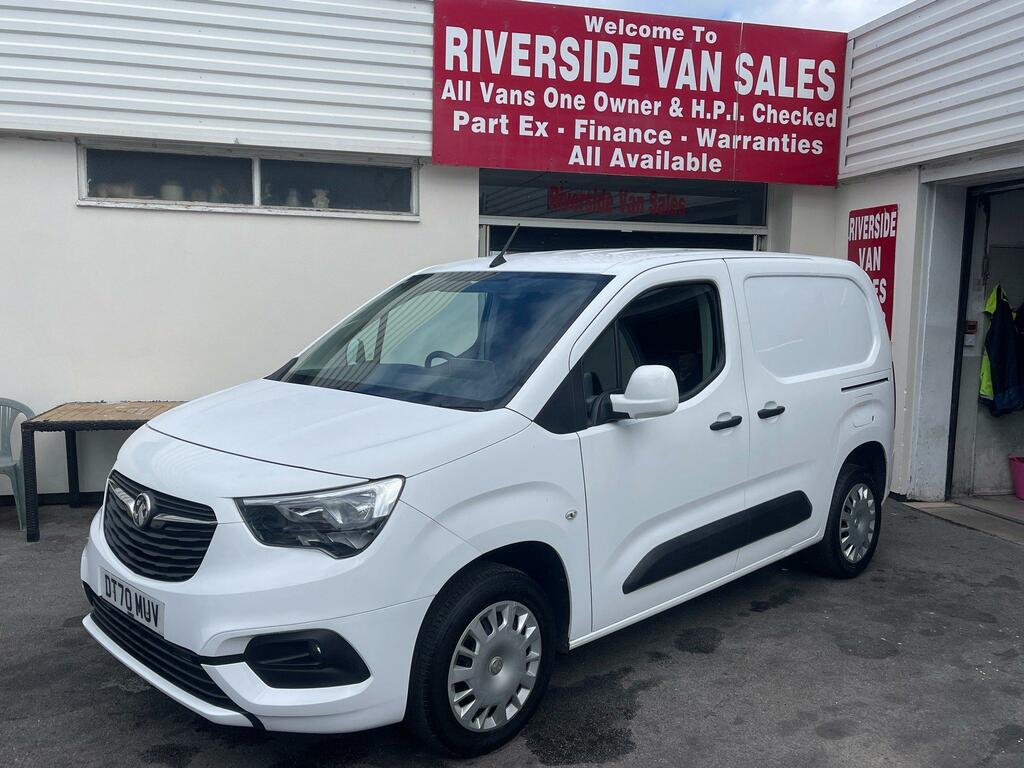 Vauxhall Combo Diesel White