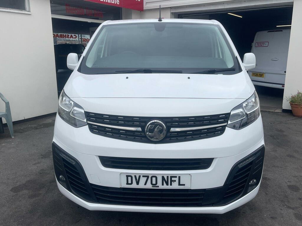 Vauxhall Vivaro Diesel White #6