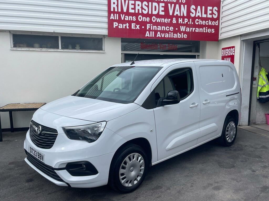 Vauxhall Combo Diesel White #5