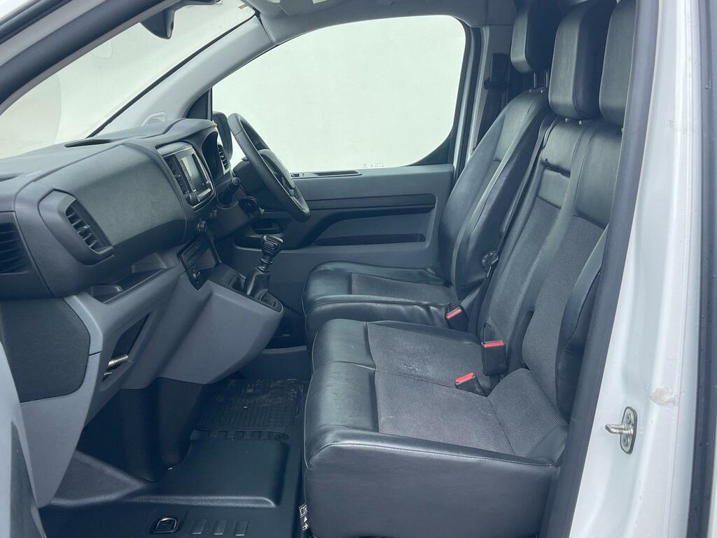 Vauxhall Vivaro 2700 1.5D 100Ps Edition H1 Van White #8
