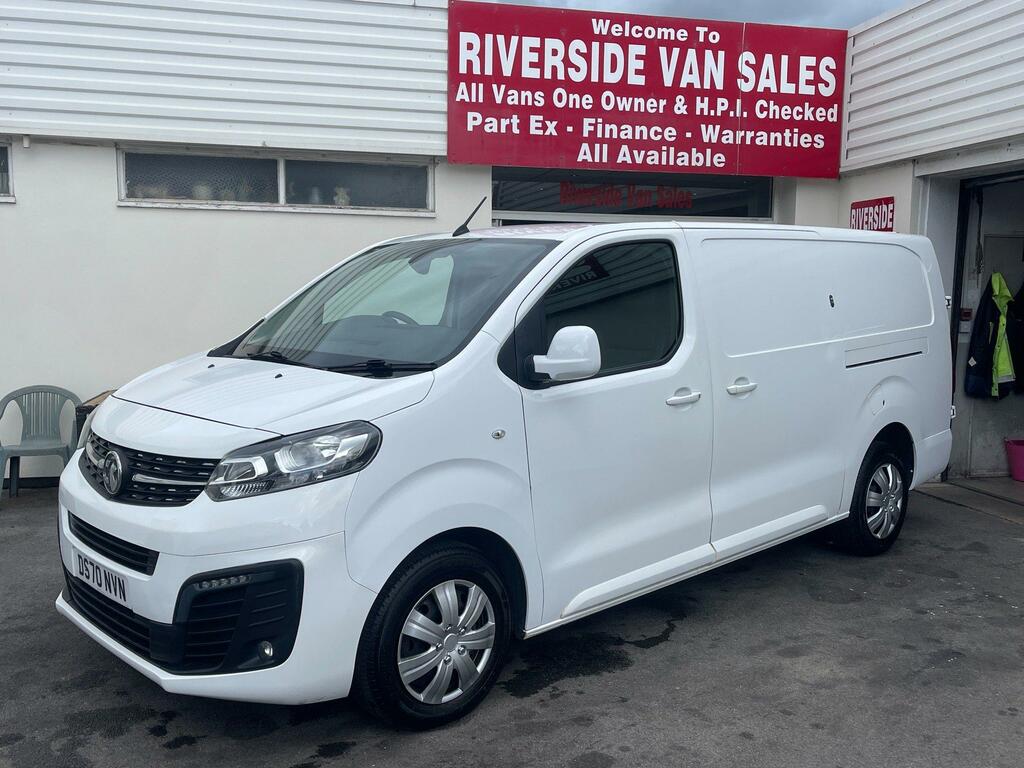 Vauxhall Vivaro Diesel White #2