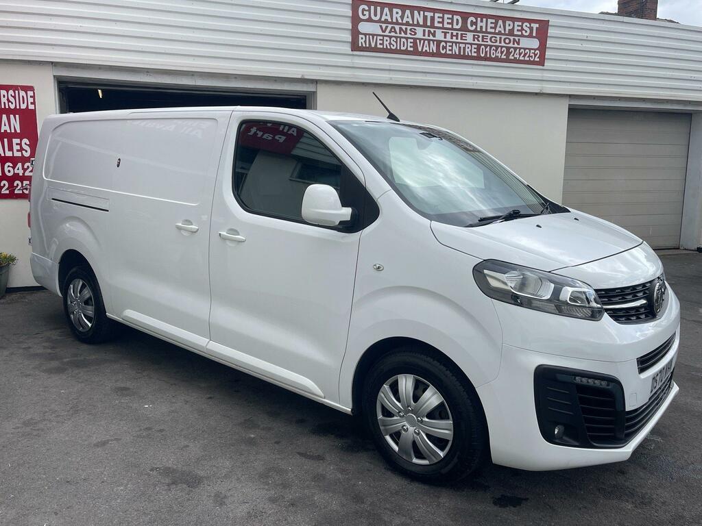 Vauxhall Vivaro Diesel White #5