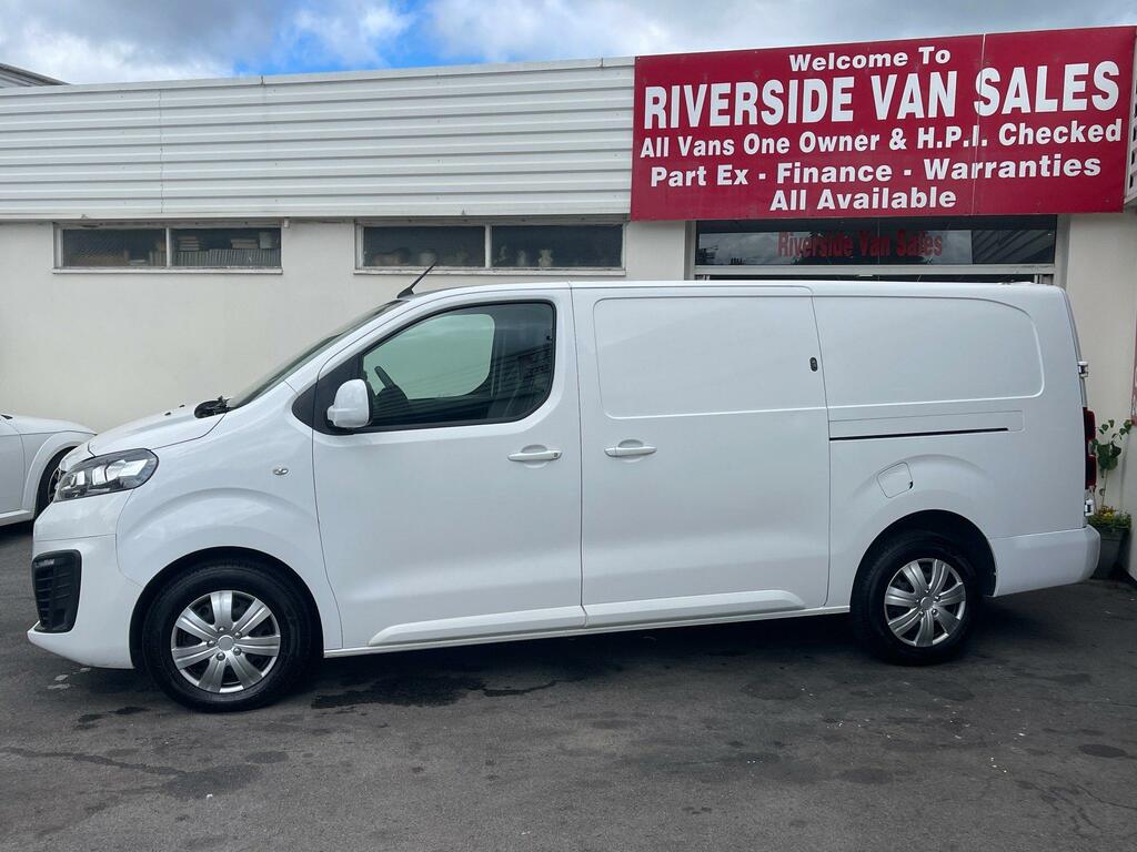 Vauxhall Vivaro Diesel White