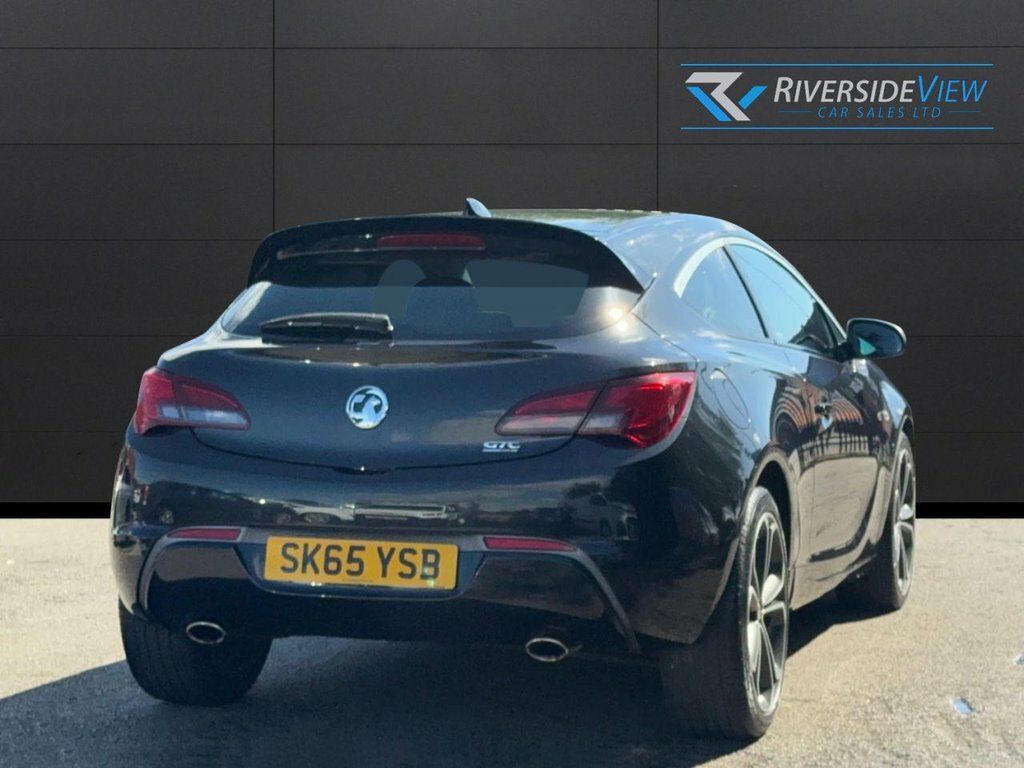 Vauxhall Astra GTC 1.6L Limited Edition Black #4