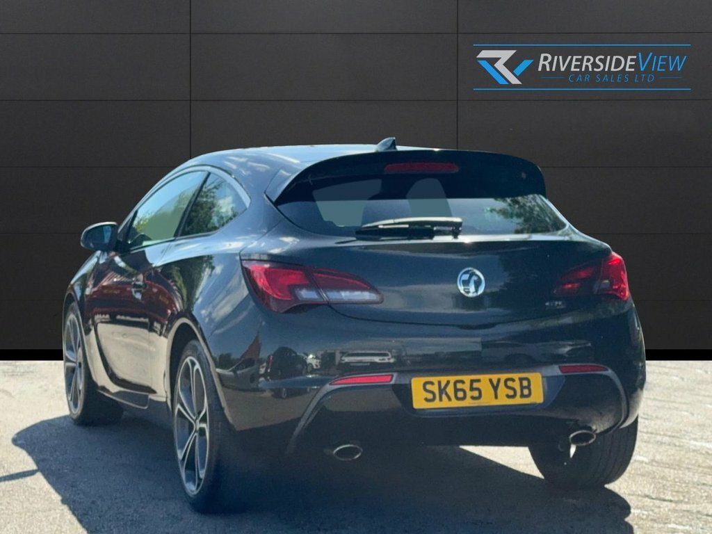 Vauxhall Astra GTC 1.6L Limited Edition Black #6