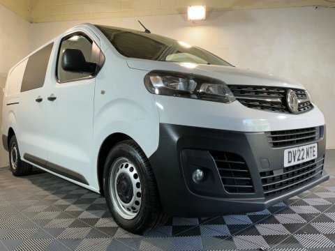 Vauxhall Vivaro 2900 1.5D 100Ps Dynamic H1 Van White #36
