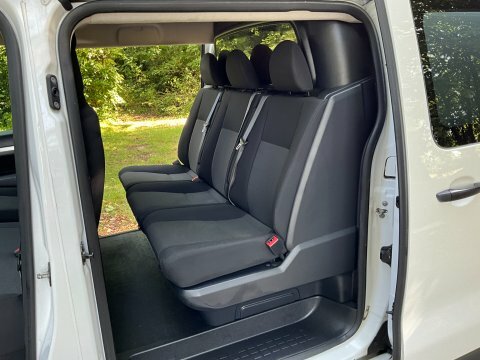 Vauxhall Vivaro 2900 1.5D 100Ps Dynamic H1 Van White #13