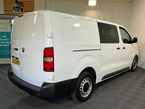 Vauxhall Vivaro 2900 1.5D 100Ps Dynamic H1 Van White #7