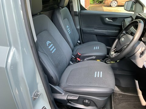 Ford Transit Courier Limited Black #13