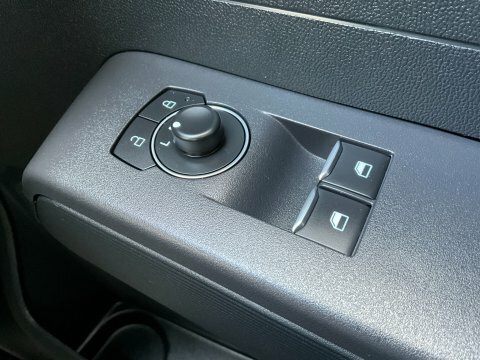 Ford Transit Courier Limited Black #37