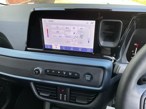 Ford Transit Courier Limited Black #23