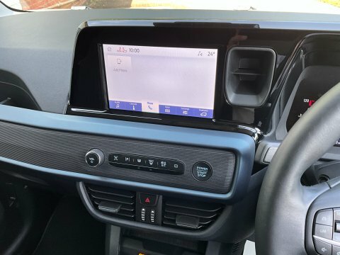 Ford Transit Courier Limited Black #24