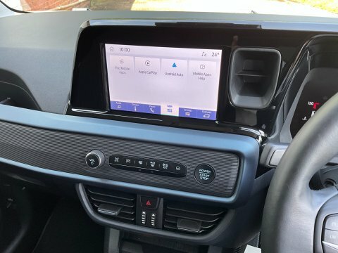 Ford Transit Courier Limited Black #25