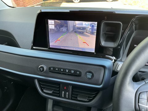 Ford Transit Courier Limited Black #19