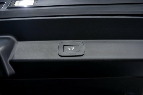 Land Rover Range Rover Sport 3.0 P400 Mhev Black #4
