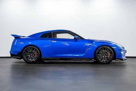 Nissan GT-R Premium Edition Blue #14