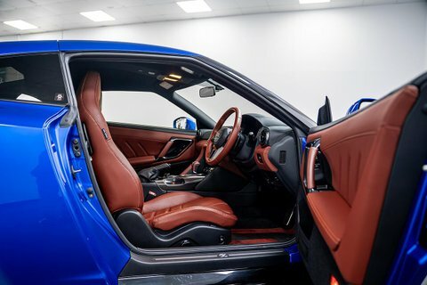 Nissan GT-R Premium Edition Blue #23