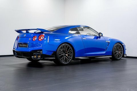 Nissan GT-R Premium Edition Blue #16