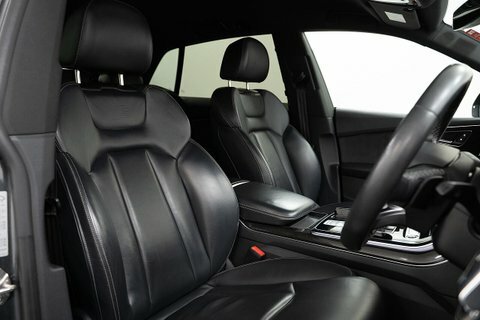 Audi Q8 Tfsi V6 Black LS23CFJ  #3