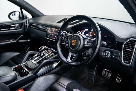 Porsche Cayenne 4.0T V8 Gpf 