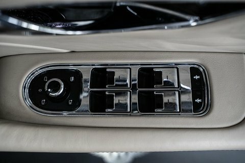 Bentley Flying Spur 2.9 Tfsi V6 Phev 18Kwh S Saloon Plug-in  #32