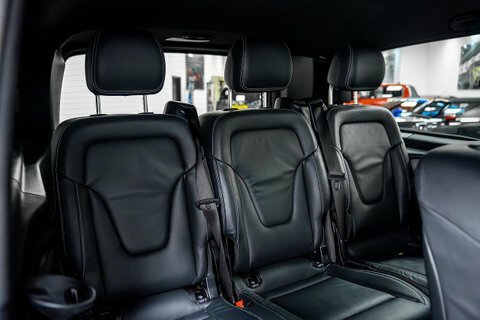 Mercedes-Benz V Class V 300 D Avantgarde Long Silver #19