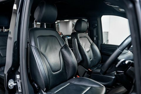 Mercedes-Benz V Class 2.0 V300d Amg #3