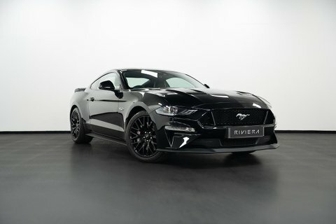 Ford Mustang 5.0 V8 Gt Black