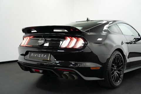 Ford Mustang 5.0 V8 449 Gt Custom Pack 2 Black #24