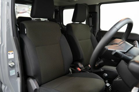 Suzuki Jimny Sierra Suv 1.5 YJ74FRO #5