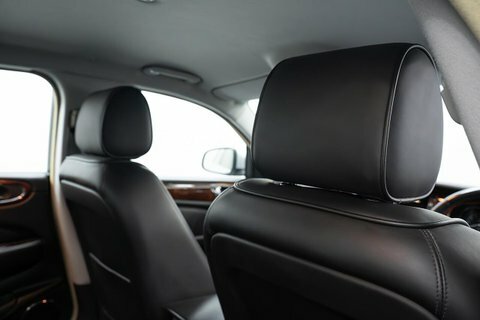 Jaguar XJ 3.0D V6 R-sport #9