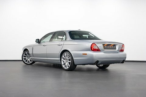 Jaguar XJ 3.0D V6 R-sport #18