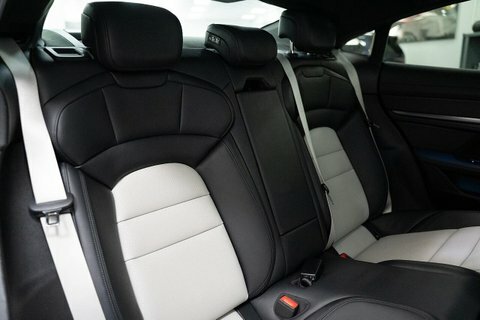 Porsche Taycan 320Kw 4 105Kwh Grey #23