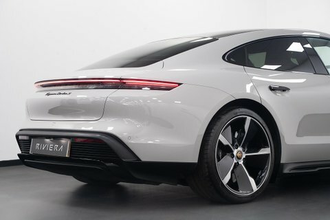 Porsche Taycan 320Kw 4 105Kwh Grey #35