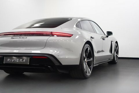 Porsche Taycan 320Kw 4 105Kwh Grey #36