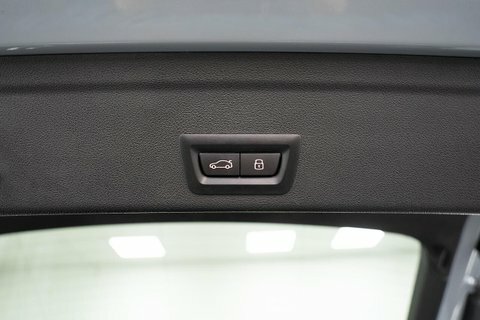 BMW X6 Xdrive40i Mht M Sport Step Black #18