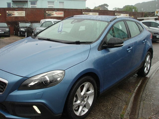 Volvo V40 Cross Country 2.0 D2 Lux Nav Blue #4