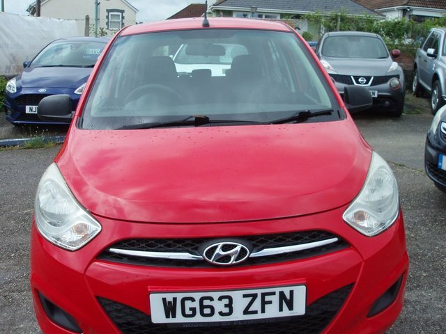Hyundai I10 1.2 Classic Hatchback WG63ZFN Red #2