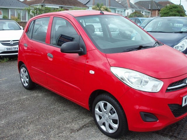 Hyundai I10 1.2 Classic Hatchback WG63ZFN Red #5
