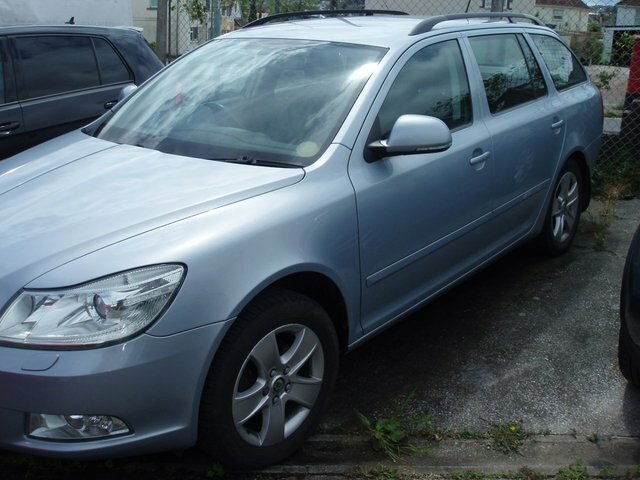 Skoda Octavia 1.8 Tsi Elegance Estate Blue #2