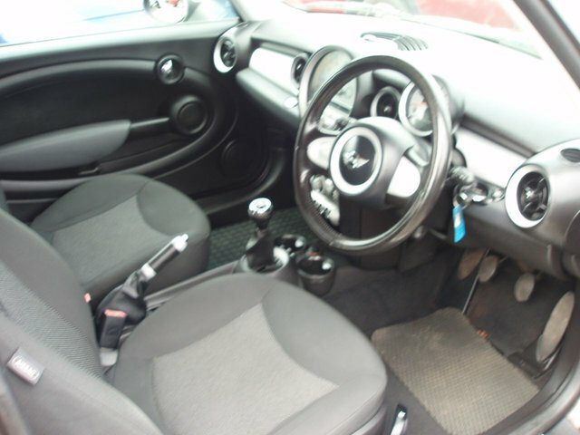 Mini Clubman Cooper S Green #10