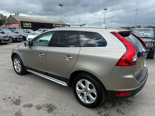 Volvo XC60 D5 Se Lux Suv AJ11DOU Gold #4
