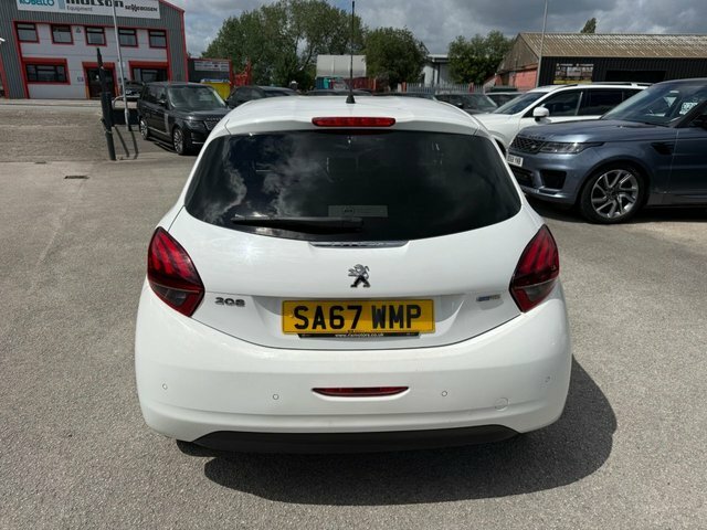 Peugeot 208 Puretech Allure Hatchback SA67WMP White #6