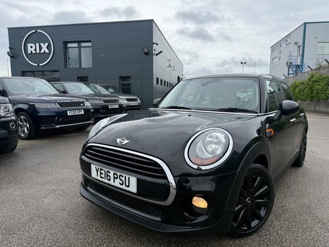 Mini Hatch Cooper Hatchback Black