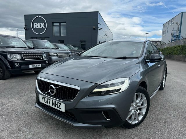 Volvo V40 Cross Country T3 Pro Hatchback Grey