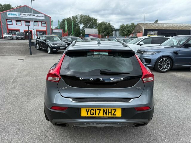 Volvo V40 Cross Country T3 Pro Hatchback YG17NHZ Grey #6