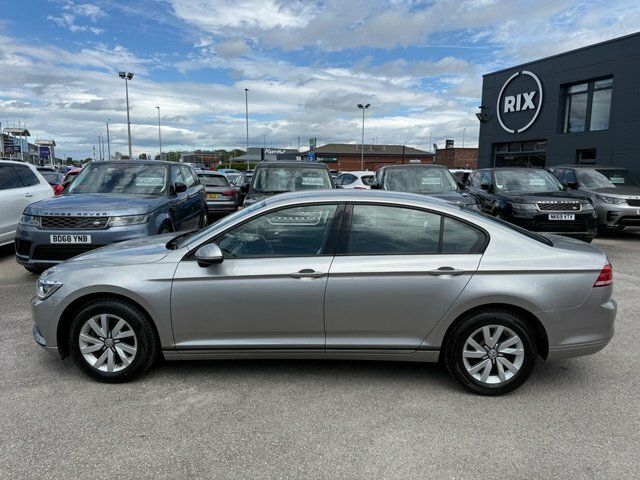 Volkswagen Passat Tdi S Saloon Silver #3