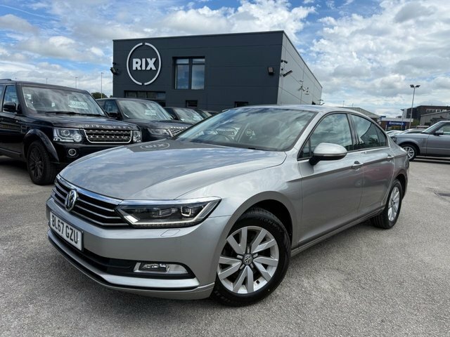 Volkswagen Passat Tdi S Saloon Silver #2