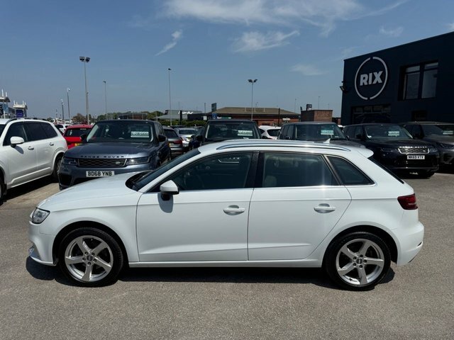 Audi A3 Tfsi Cod Sport Sportback White #3