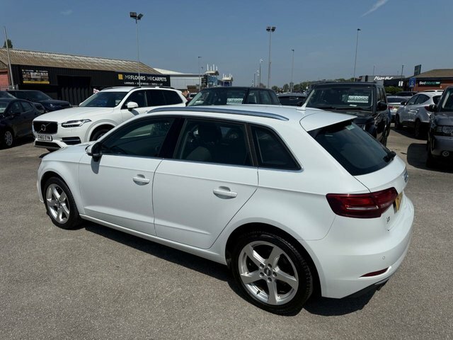 Audi A3 Tfsi Cod Sport Sportback White #4